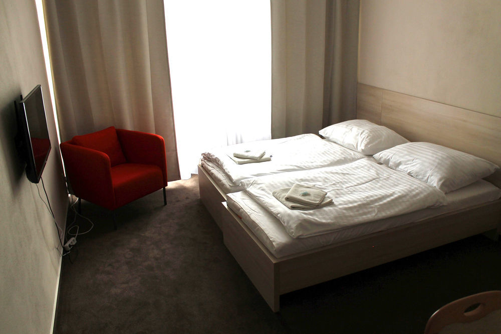 Hotel Spectrum Trnava Ngoại thất bức ảnh